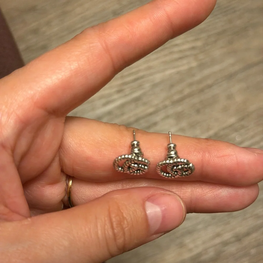 Gucci silver and black earrings - Picture 2 of 8